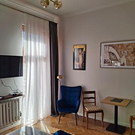 Apartament Studio Z Widokiem Na Rynek Bochnia Buitenkant foto