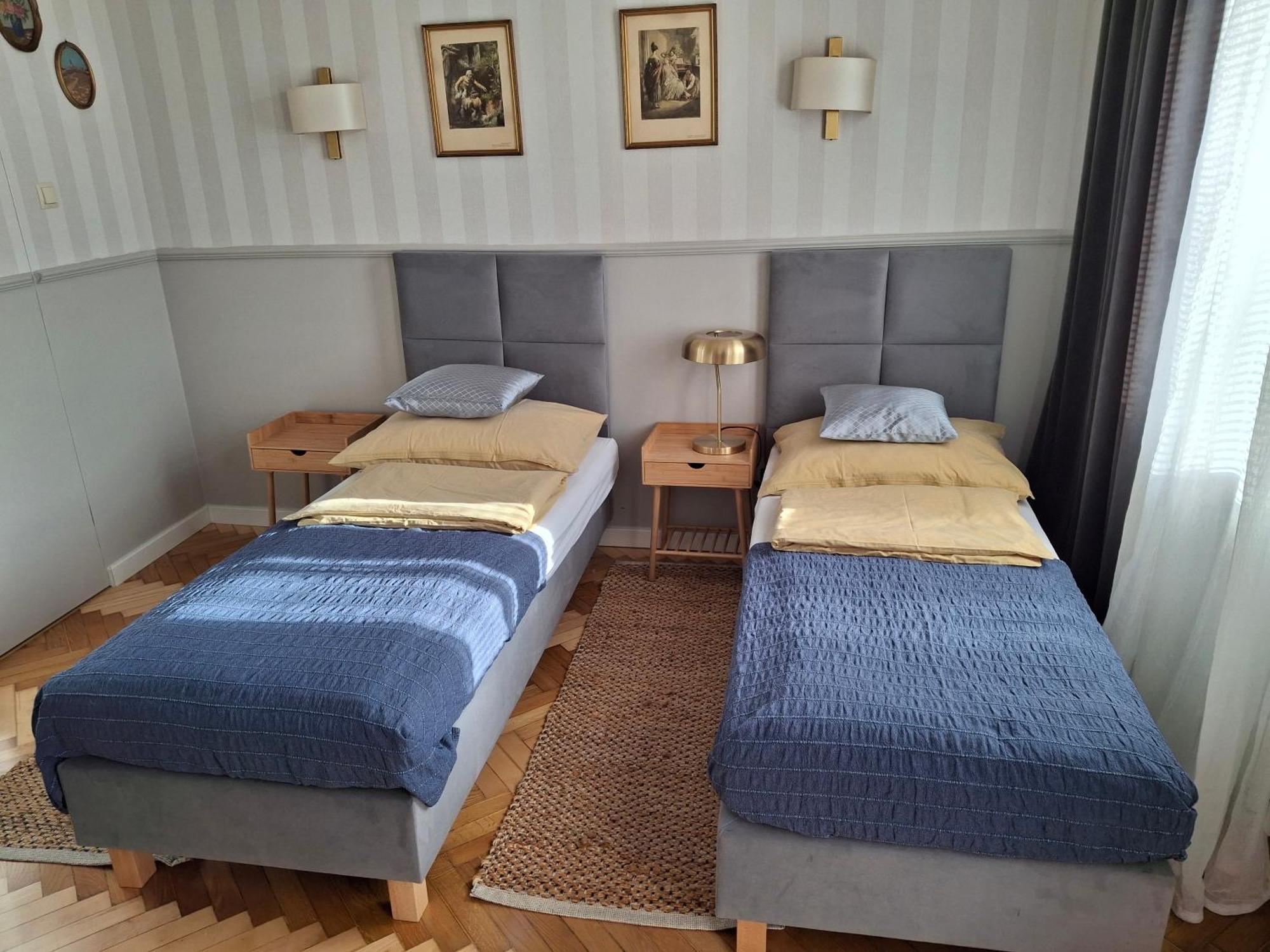 Apartament Studio Z Widokiem Na Rynek Bochnia Buitenkant foto